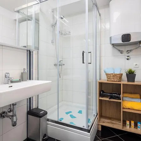4 Us Appartement